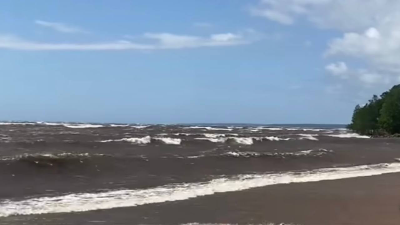 Ураган в Петербурге: власти объяснили причины подтоплений на Финском заливе