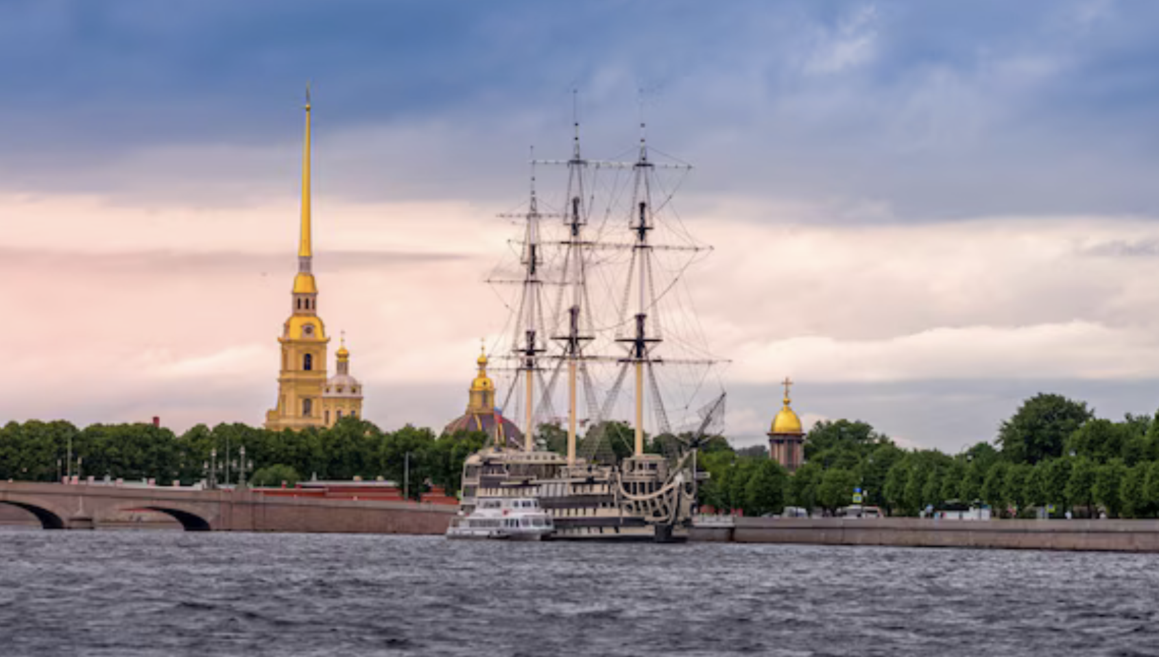 Доходы бюджета Петербурга за полгода превысили 629 млрд рублей
