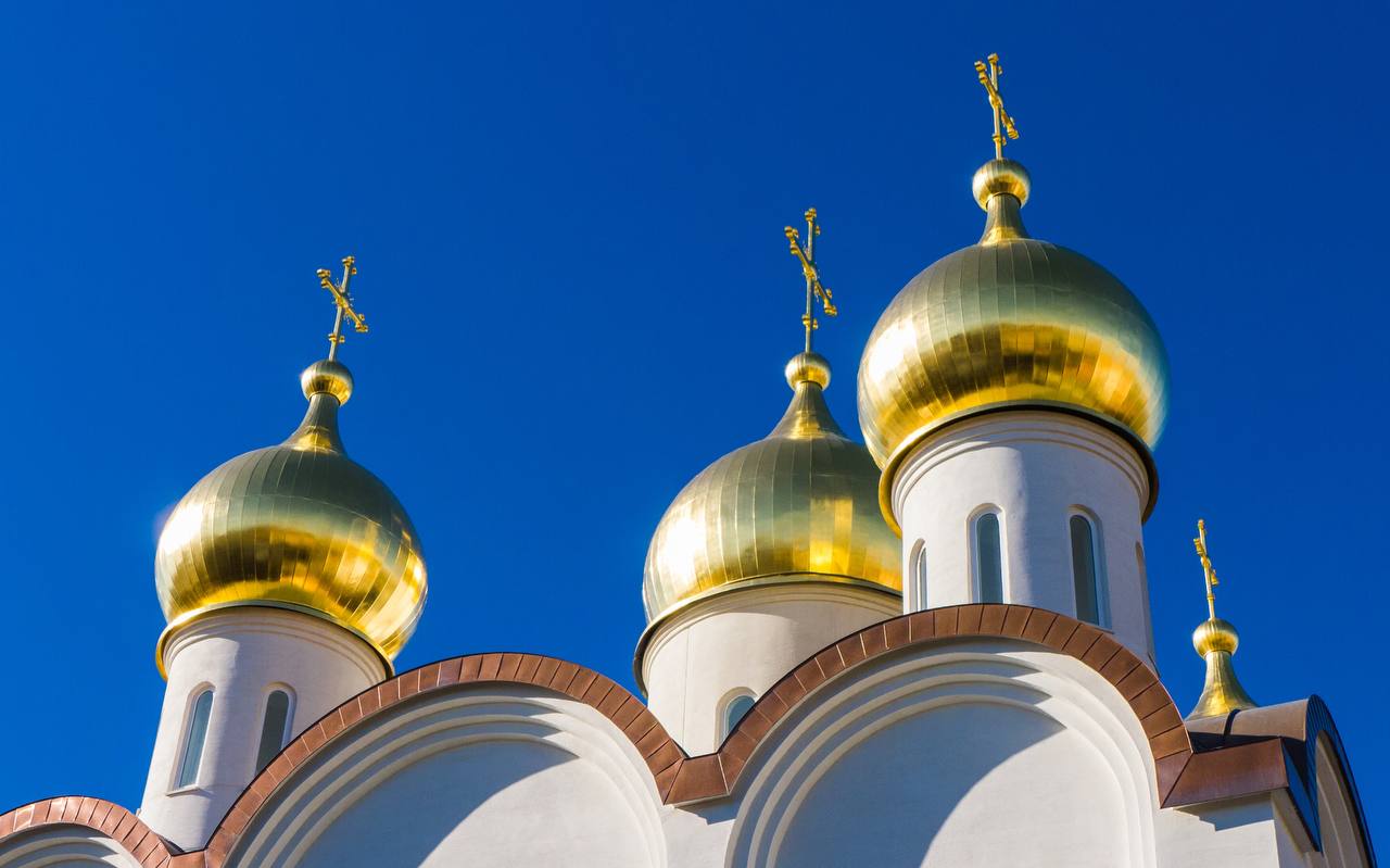 Запорожская область последовала примеру Крыма и ввела выходной после Дня Святой Троицы