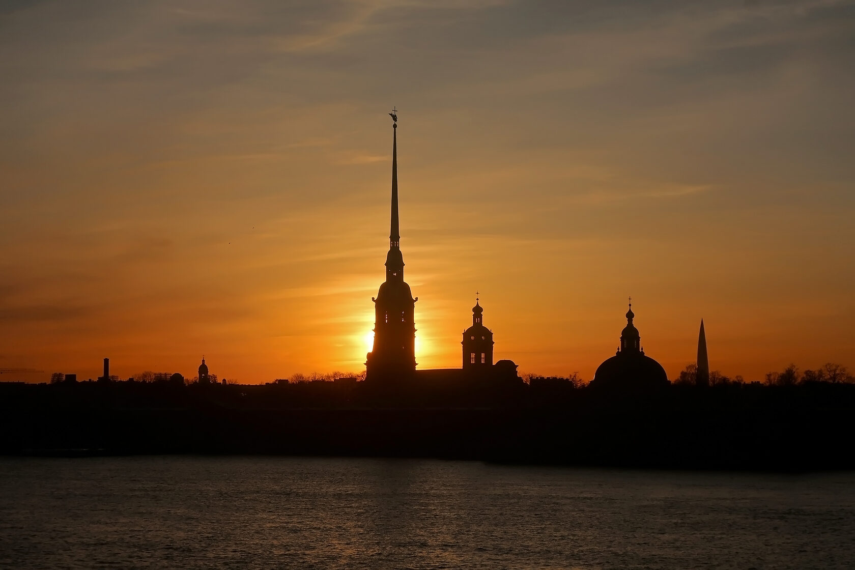 Законопроект ЗакСа Петербурга утвержден в Совфеде