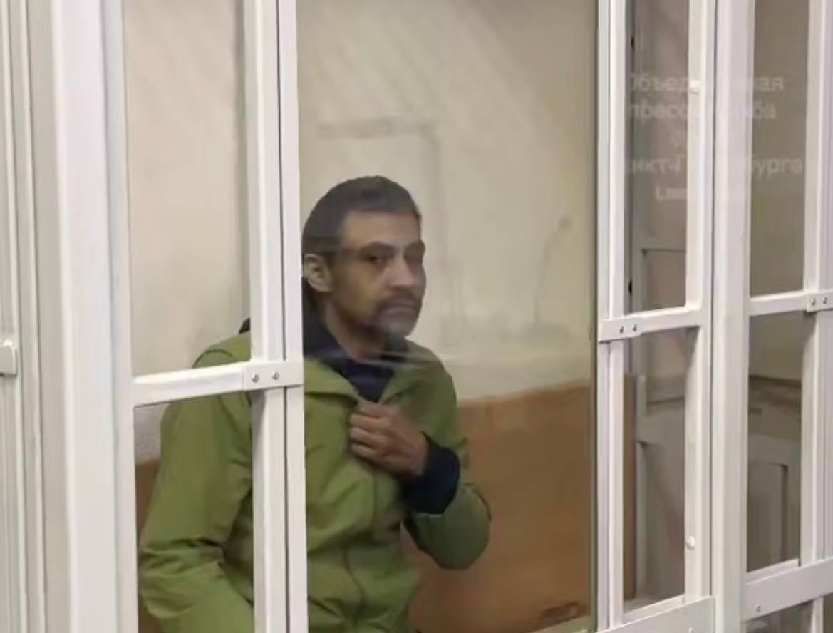 Суд в Петербурге избрал психлечебницу вместо тюрьмы напавшему с ножом на посетителей «Окея»