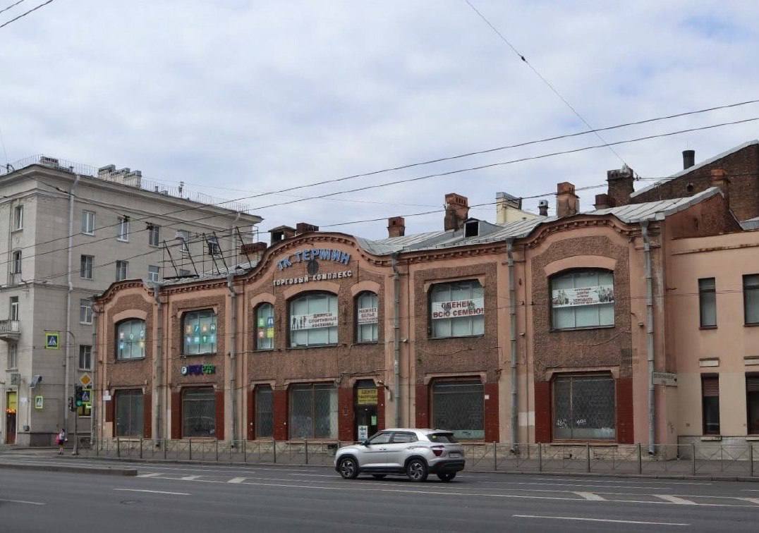 Старейший универмаг Петербурга получил охранный статус