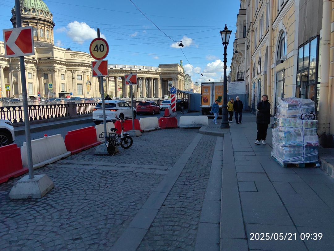 В центре Петербурга ограничат движение транспорта до октября