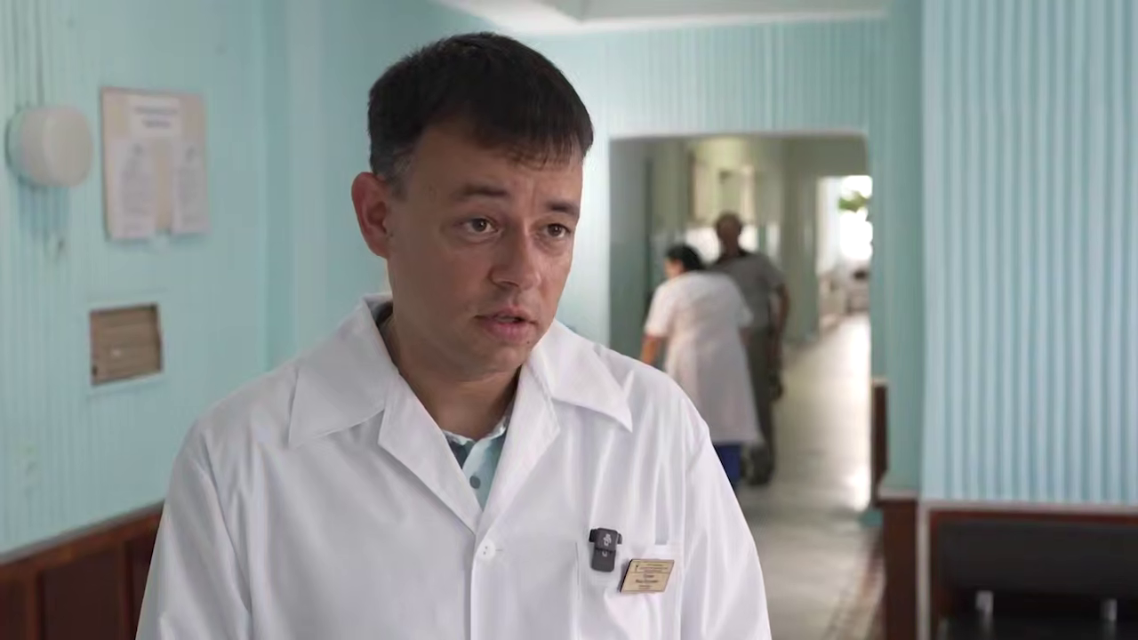 Якутский офтальмолог получил звание «Заслуженный врач ДНР» за работу в Республике