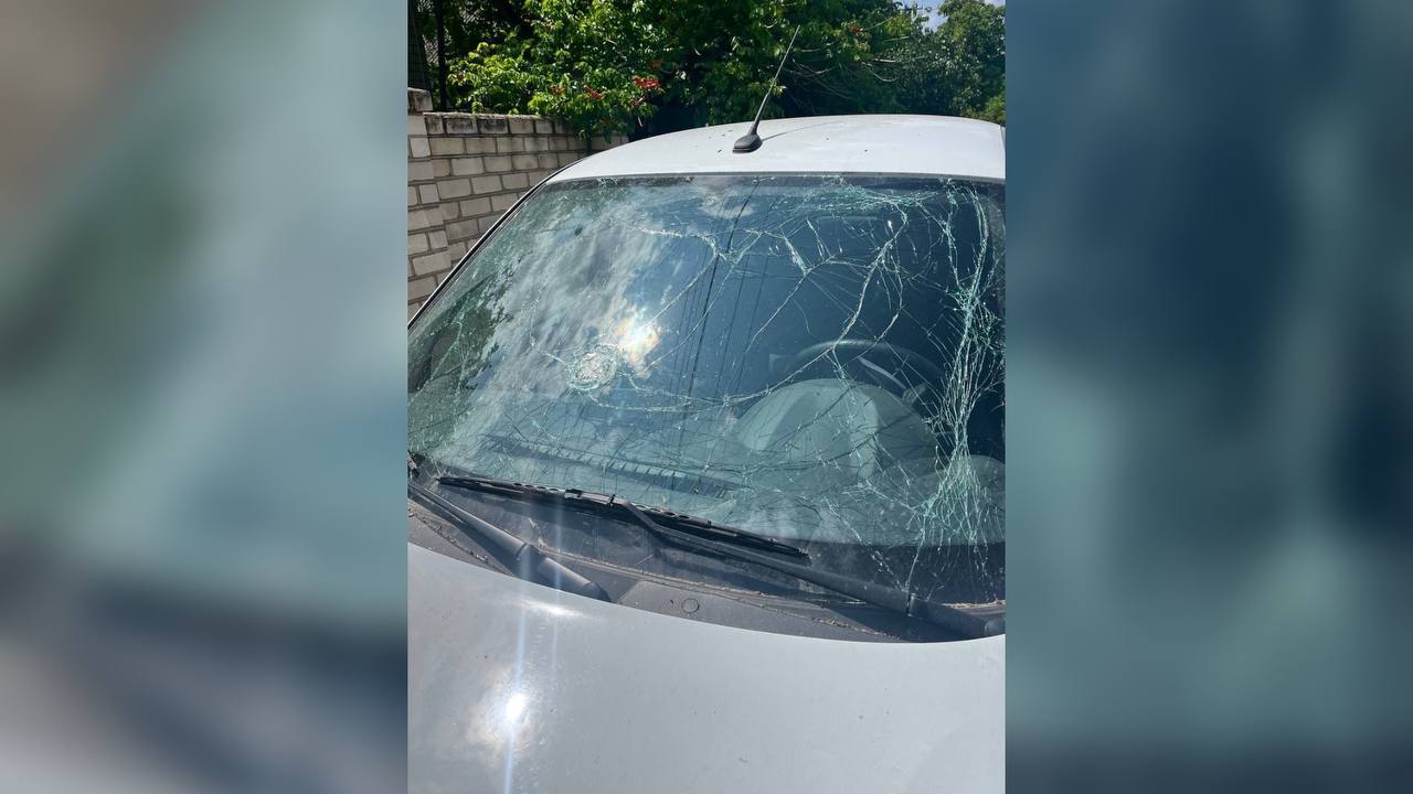ВСУ атаковали служебный транспорт в Алешках: есть раненый