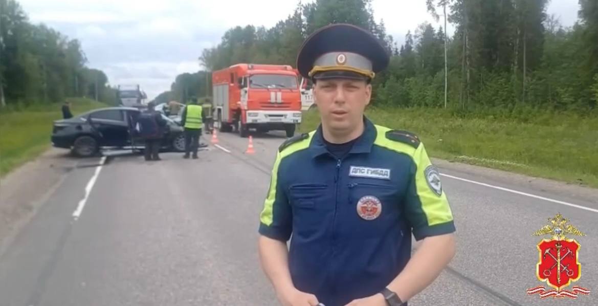Лобовое столкновение на трассе «Вологда-Тихвин»: двое погибших и шестеро пострадавших