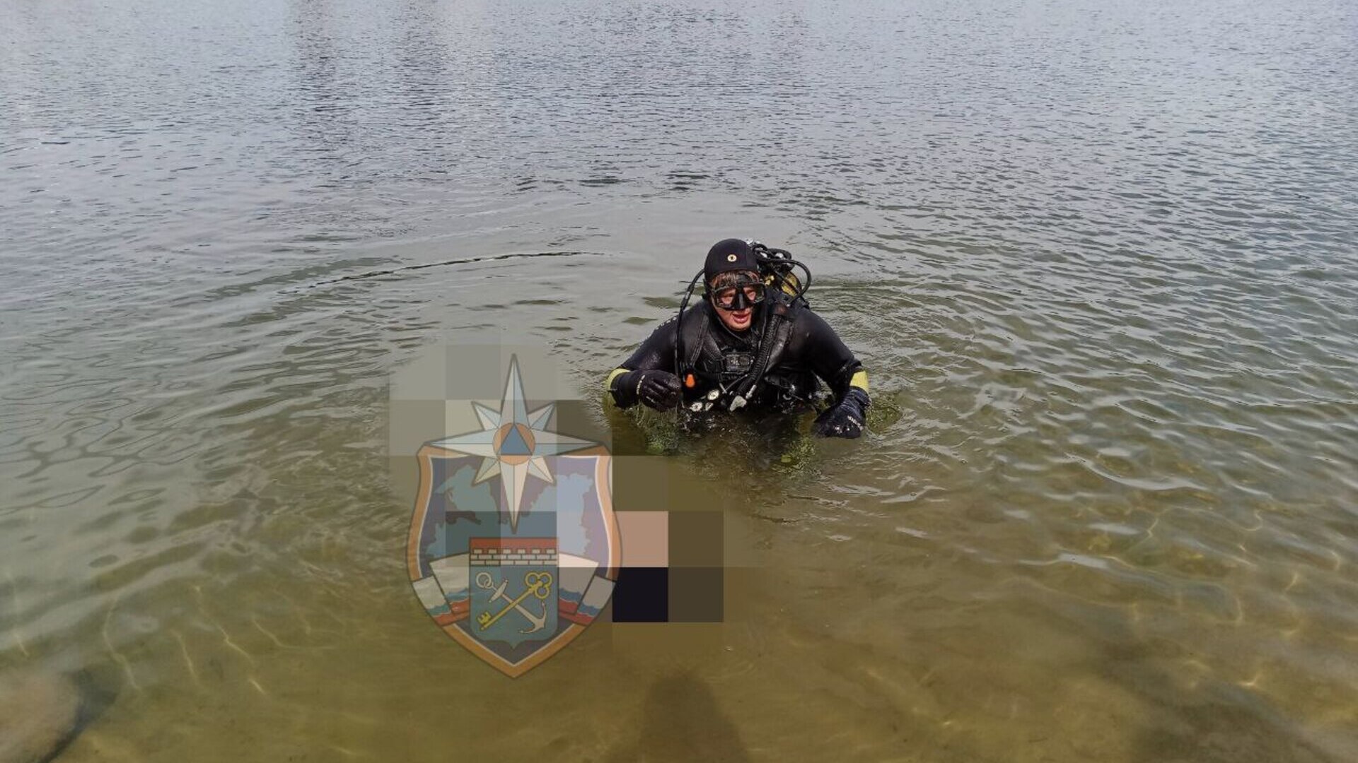 Водолазы обнаружили на дне карьера в Кировске тело мужчины
