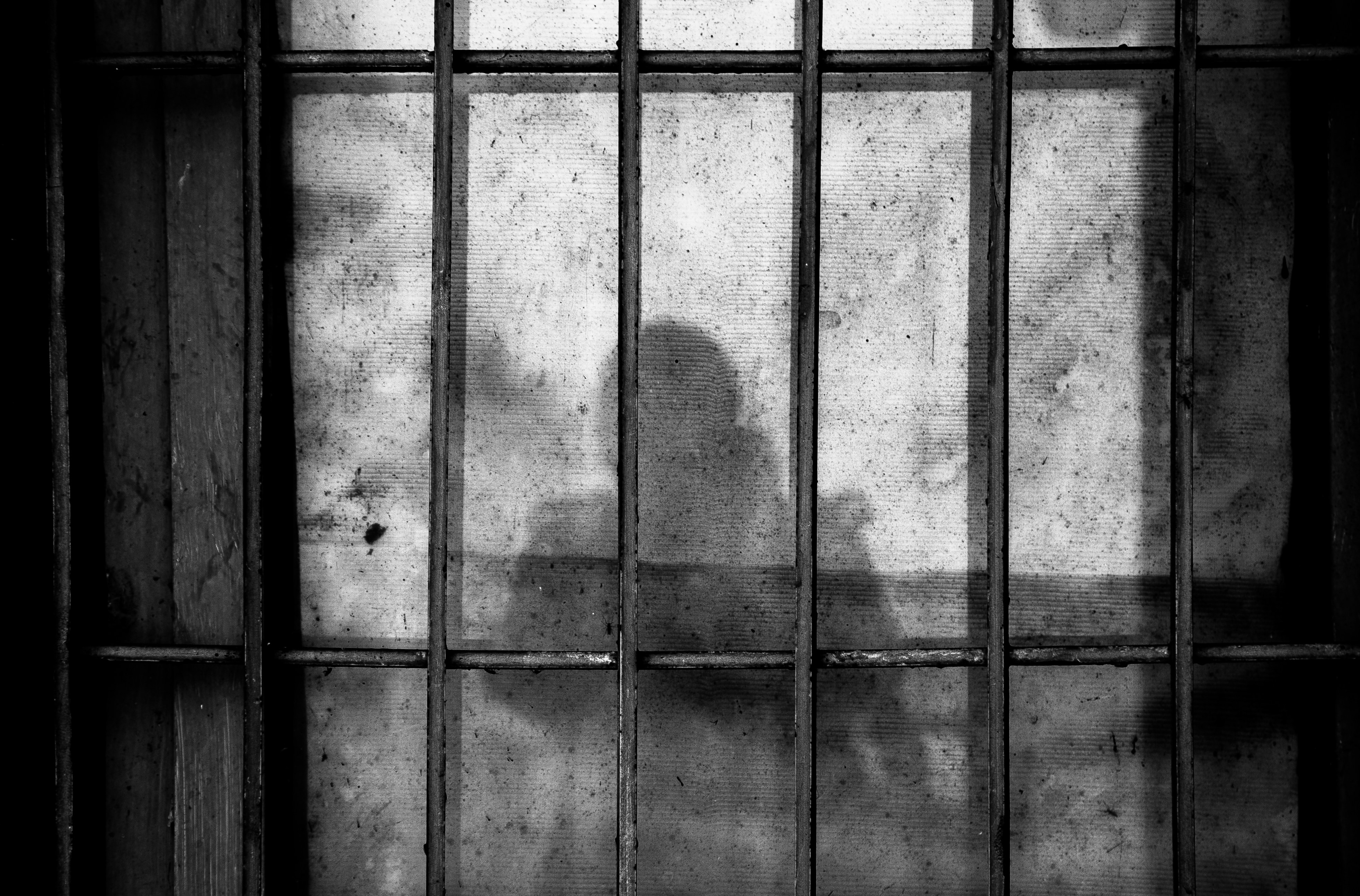 Пенсионера из Ленобласти обвинили в убийстве 23-летней давности