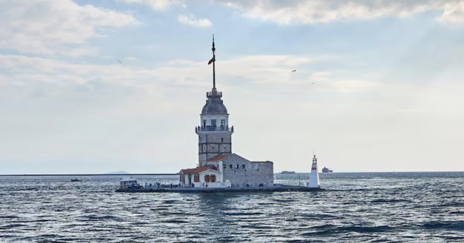 Выставка макетов оружия флота открылась в Кронштадте ко Дню ВМФ