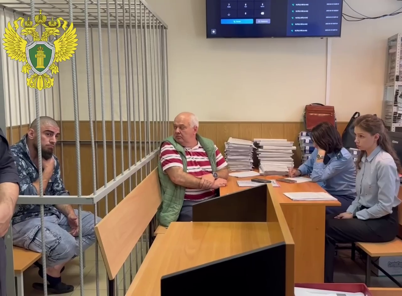 Жителя Ленобласти, стрелявшего по автобусу и избившего двух человек, заключили под стражу