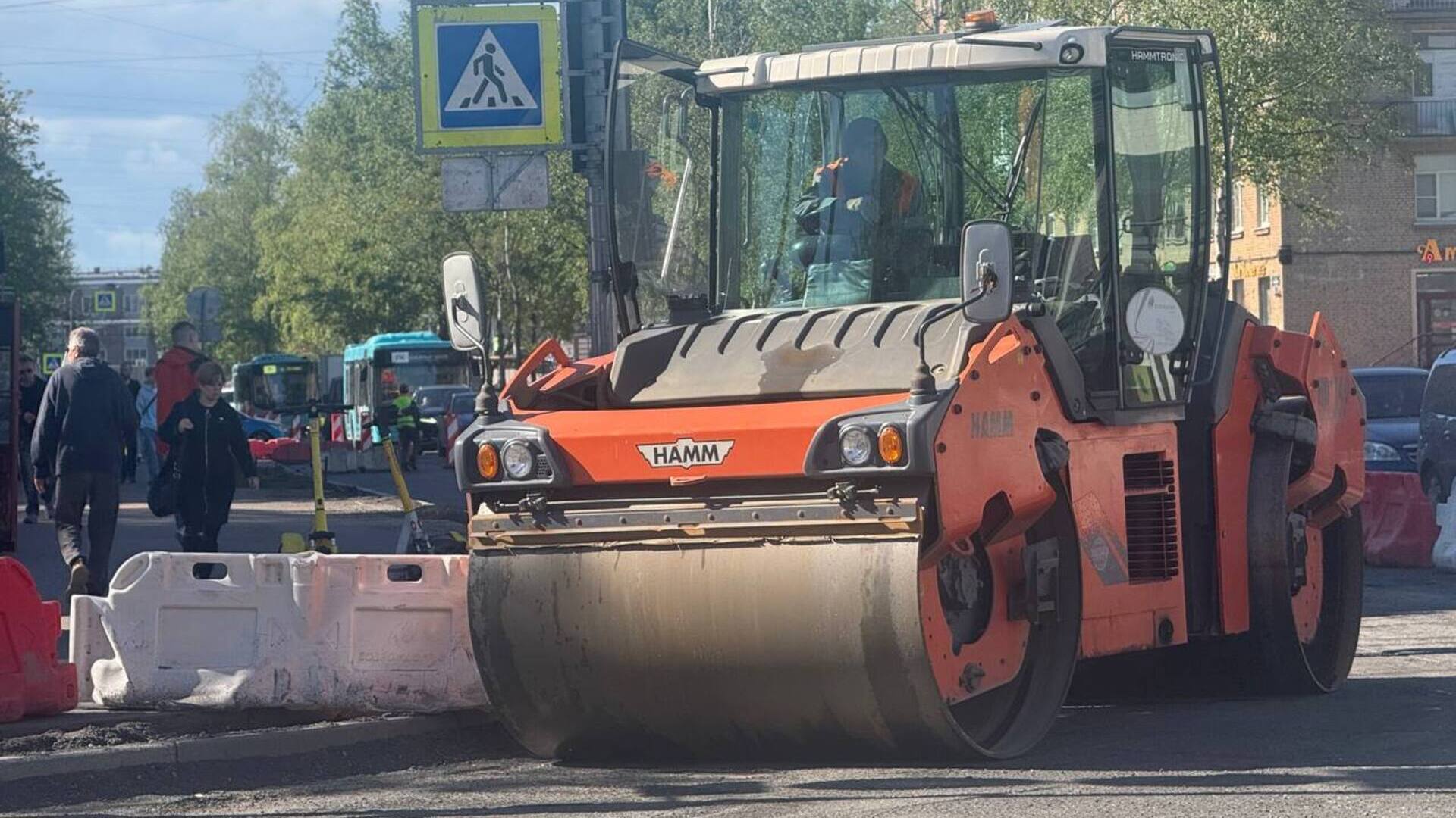 Дороги в нескольких районах Петербурга закроют с 10, 11 и 12 августа