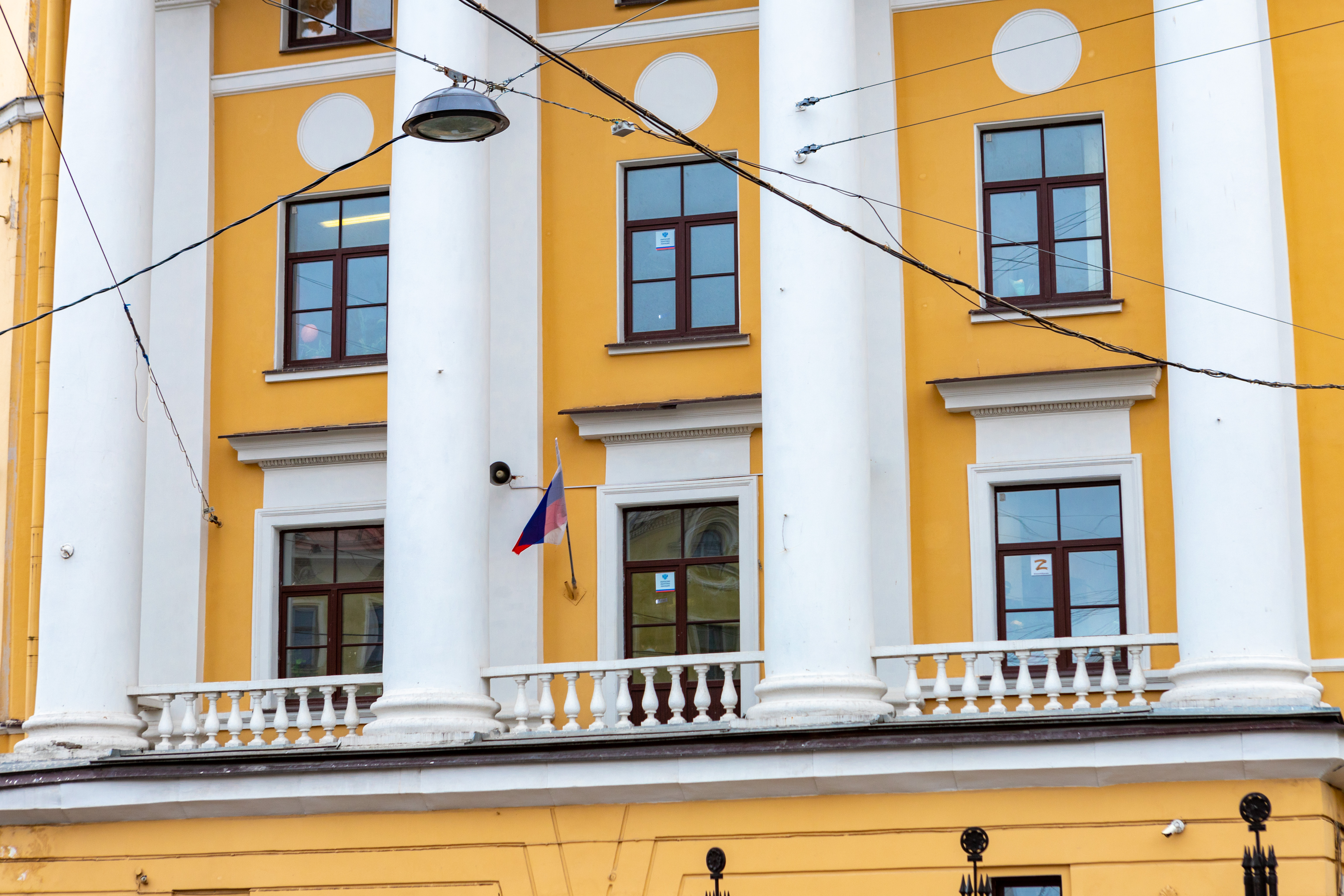 Петербург стал рекордсменом по количеству онлайн-заявлений в первый класс