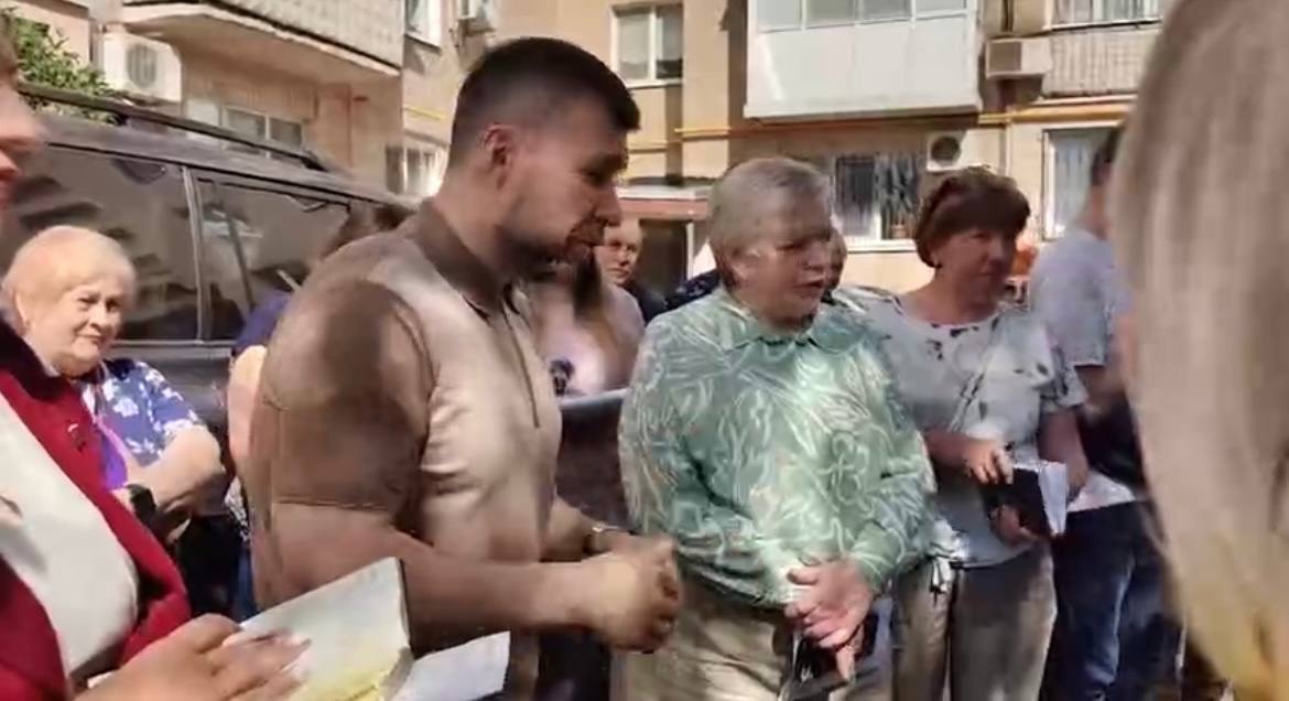 Ремонт домов в Киевском районе Донецка завершится до 1 августа