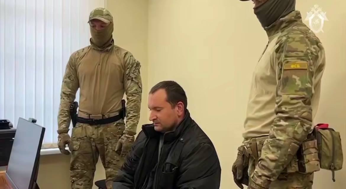 Бывший украинский прокурор и его сообщник предстанут перед судом за теракт в Бердянске