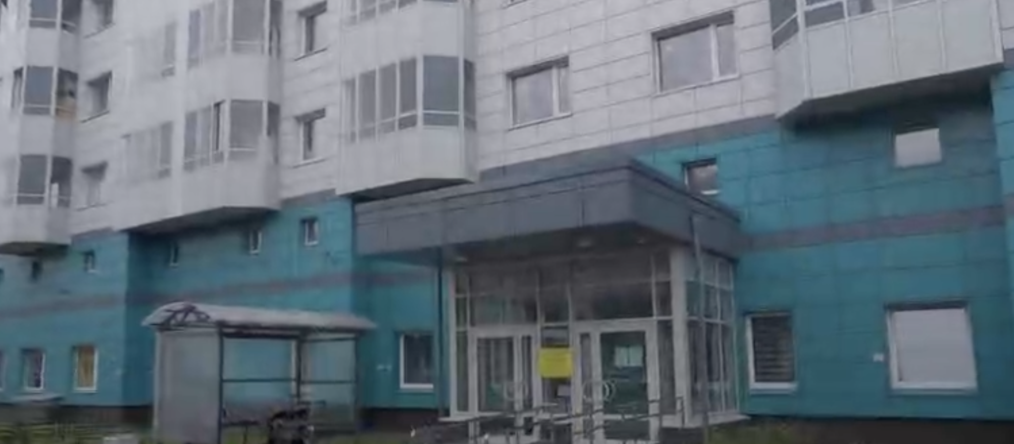 Детям — здоровье, родителям — поддержка: в Петербурге открыли новую поликлинику