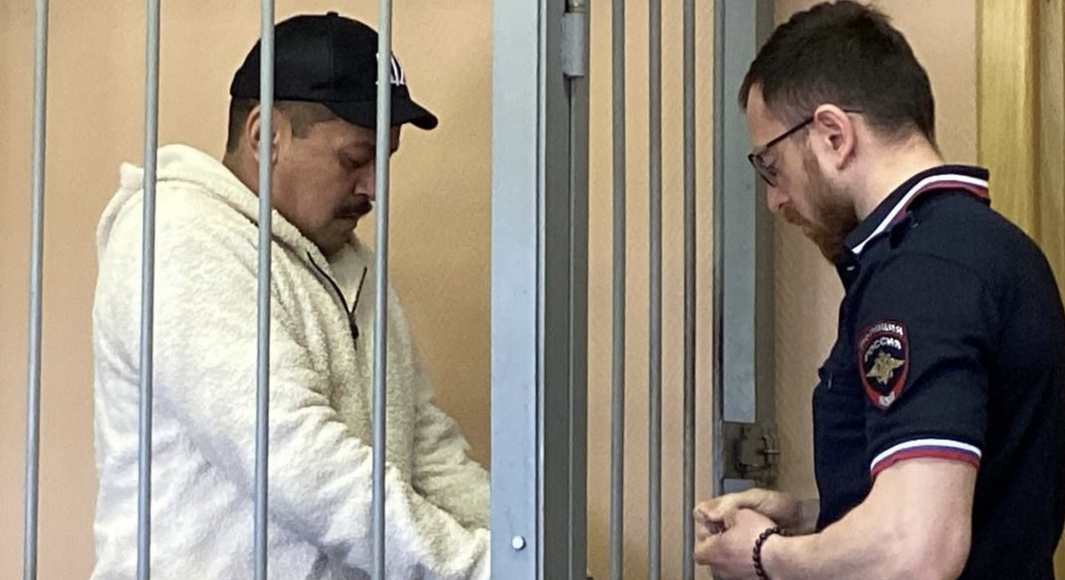 Мужчина арестован в Петербурге по делу о попытке похищения несовершеннолетней