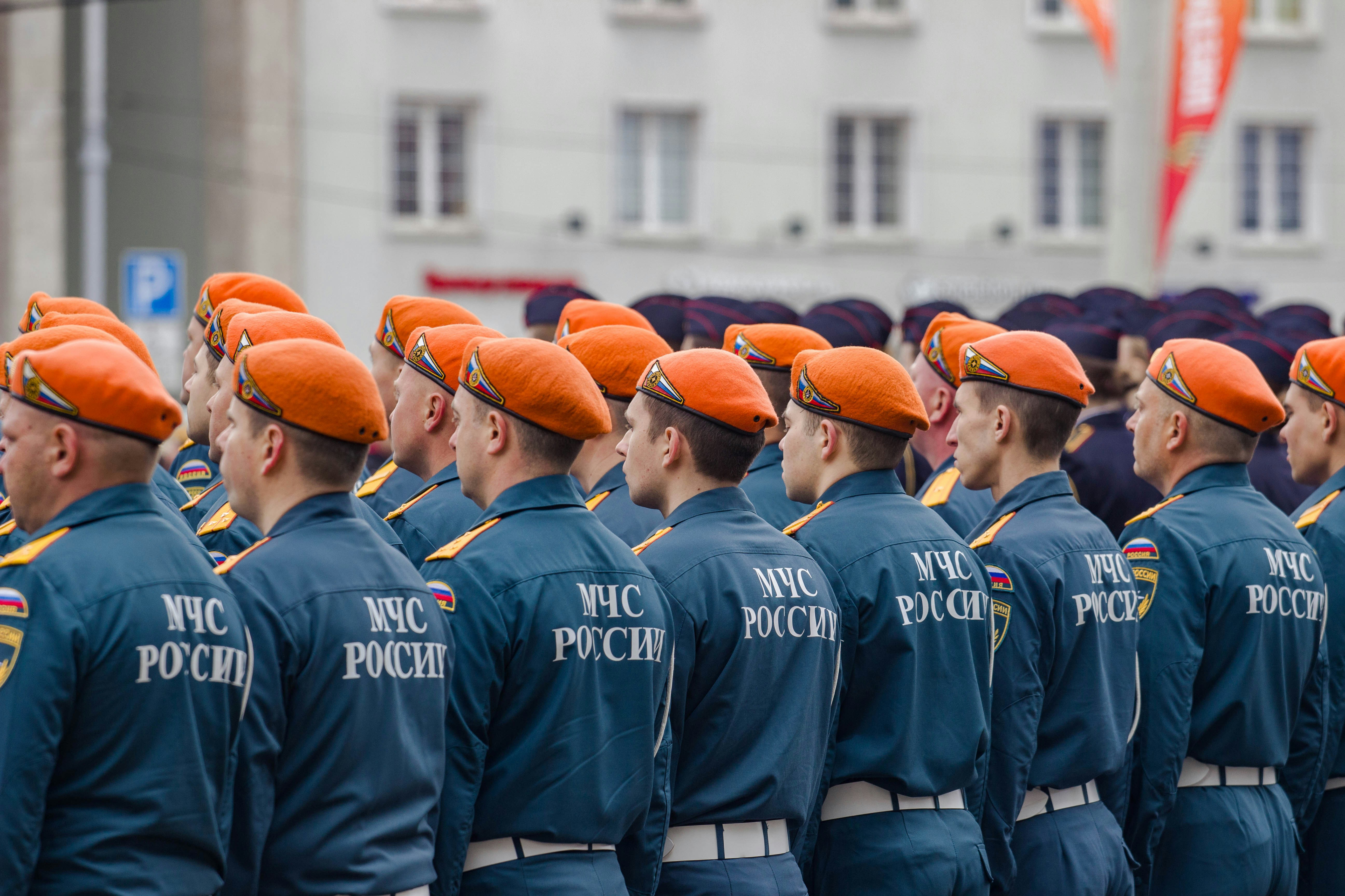 Петербуржцы обращались к спасателям в июле 315 тысяч раз