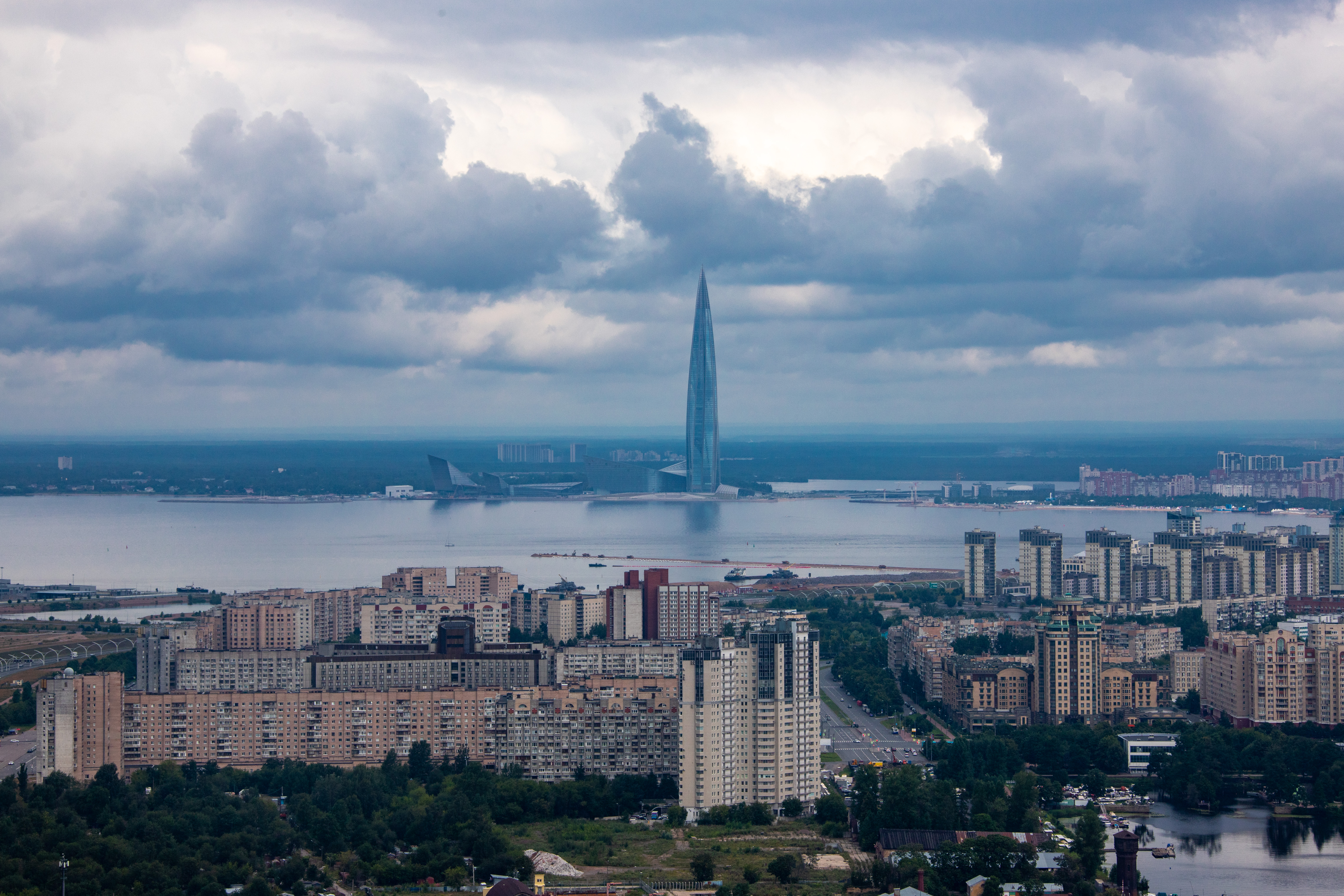 Дороги в 5 районах Петербурга временно закроют в связи с ремонтными работами